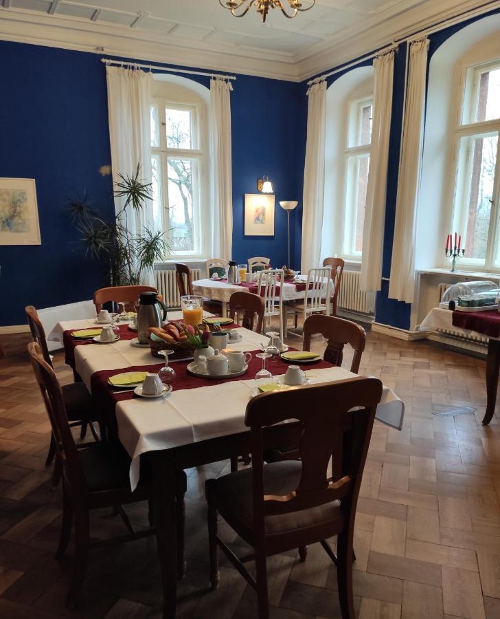 Herrenhaus Schmoelen Gbr Bennewitz Ngoại thất bức ảnh